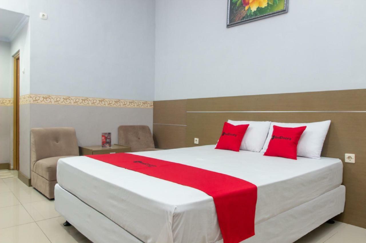 Hotel Reddoorz Near Goa Panggung Pangandaran Exterior foto